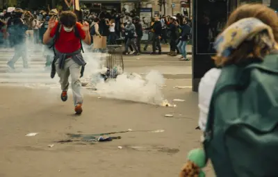 Grenades assourdissantes : suspension pour les lycéens