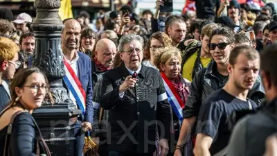 LFI au cœur des critiques après les violences du 17 octobre