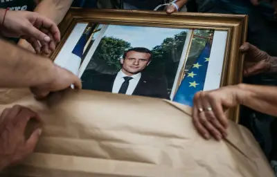 Longué-Jumelles : le maire retire le portrait de Macron