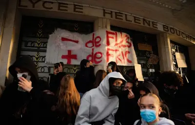 Lyceens: Retailleau et l'OCDE, verite des depenses
