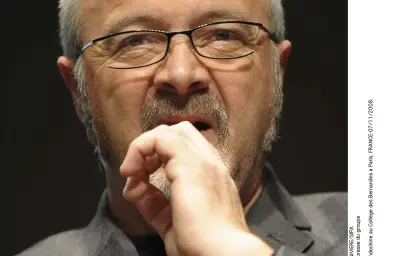 Marc Éliard quitte Indochine après 34 ans et prend sa retraite