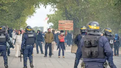 Montpellier : 6 300 manifestants bravent l'interdiction malgré l'arrêté