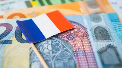 Moody's maintient la note Aa3 de la France, perspective négative
