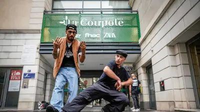 À Nîmes, la pluie perturbe mais n'anime pas le hip hop