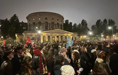 Paris : des milliers de personnes contre le racisme après l'attentat des Yvelines