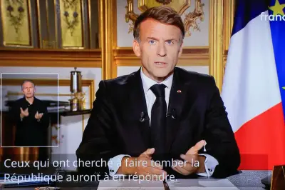 Presse étrangère : la fin du macronisme après le 17 octobre