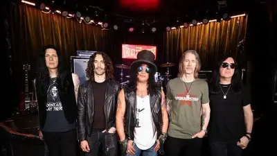 Slash, première tête d’affiche du Festival de Nîmes 2027