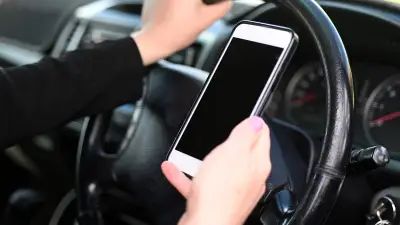 Téléphone au volant : suspension de permis généralisée