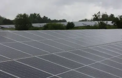 TotalEnergies inaugure une centrale solaire à Tombebœuf