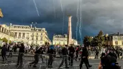 17 octobre : entre 500 000 et 800 000 manifestants, des violences inédites