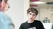 Blocus des lycées : les lycéens dénoncent violences et infiltration policière