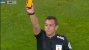 Carton rouge numérique : une première historique en Uruguay