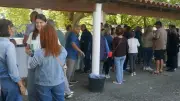 Fête conviviale à la manade Janin : couscous et brasucade
