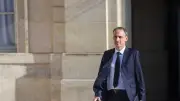 Glucksmann : « rapport de force » avec la Chine sur l'auto