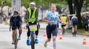 Ironman Hawaï : la tenante du titre s'effondre à un kilomètre de l'arrivée