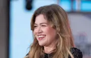 Kelly Clarkson s'offusque d'une boutique de Brooklyn qui l'aurait snobée