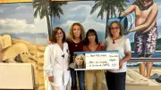 Le Sourire de Laetitia remet un chèque de 3 000 € au CHU de Montpellier