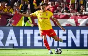 Lens-Lyon : le choc de la reprise de la Ligue 1 ce vendredi