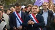 LFI accusée d'attiser la violence lycéenne, le parti nie