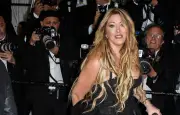 Loana : sa compagne Sophie brise le silence sur la mort du chien