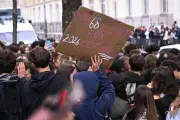 Lycéens : « nette décélération » du mouvement, au moins 30 millions d’euros de dégâts