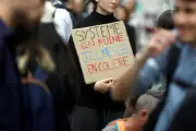 Lycées : 215 élèves blessés, l'IGPN enquête sur les forces de l'ordre