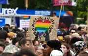 Marche des fiertés à Paris : mobilisation contre l'extrême droite