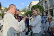 À Menton, les animaux bénis lors du Salon du bien-être animal
