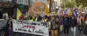 Millau : des manifestants défilent malgré l'interdiction préfectorale