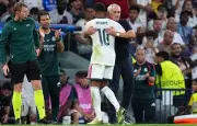 Mourinho défend Mbappé avant Villarreal et promet sa titularisation