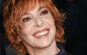 Mylène Farmer : album Egregore et chanson pour Scrooge