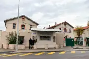 Nice : deux lévriers affamés dans une voiture, propriétaire en garde à vue