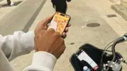 Nîmes : un cycliste porte plainte après avoir filmé des policiers lors d'un blocus