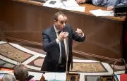 Parcoursup : Lecornu promet des corrections et suspend les cours