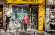 Pillages : 3.000 commerces touchés, élan de solidarité