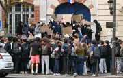 Plainte après la perte d'un œil d'un lycéen à Tours