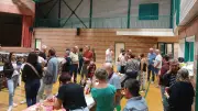 Repas de quartier réussi à Vabres-l'Abbaye avec 65 voisins