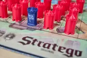 Stratego : l'IA du MIT bat les humains et vise l'armée