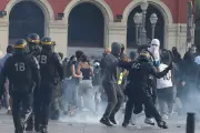 Violences à Nice : 14 incarcérations et 2 mineurs en détention