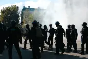 Violences à Paris : 350 interpellations et des magasins pillés
